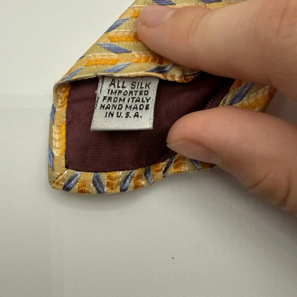 XMI Platinum Mens Silk Tie Yellow Blue Geometric Pattern Hand Made‎ In USA